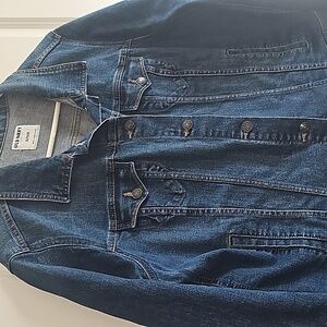 Old Navy jean jacket
